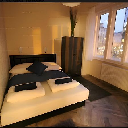 M&M Apartment - Astoria Budapest Luaran gambar